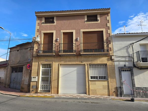 House in Sax - view 1