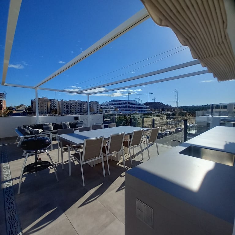 Apartment in San Miguel de Salinas - Image 3