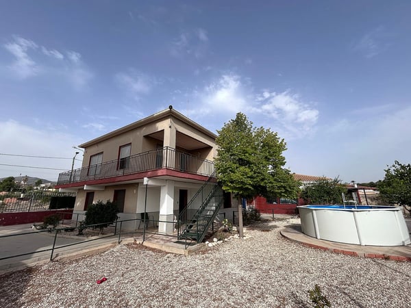 House in Monovar - view 1