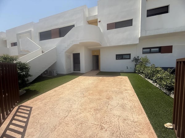 Apartment in Los Montesinos - view 1