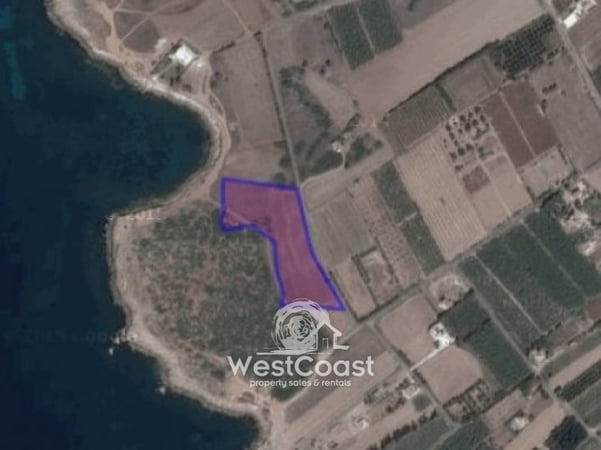 House in Paphos - view 1