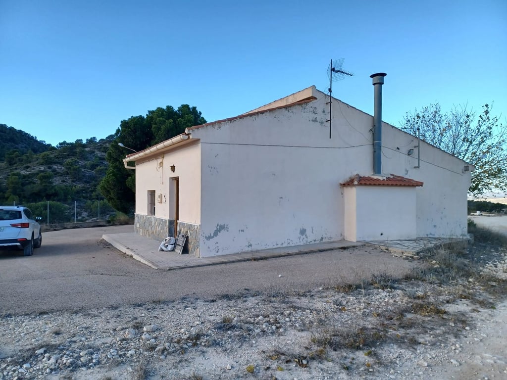 House in La Zarza - Image 2