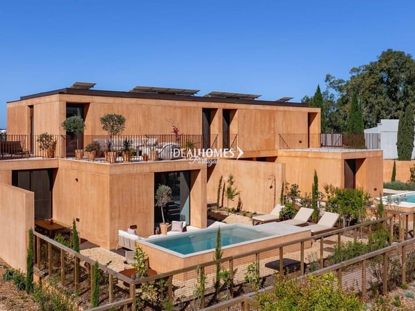 Villa in Loule - view 1