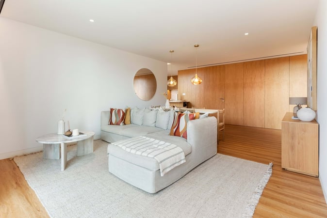 Villa in Loule - view 1