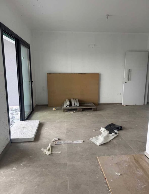 House in Erimi - Image 2