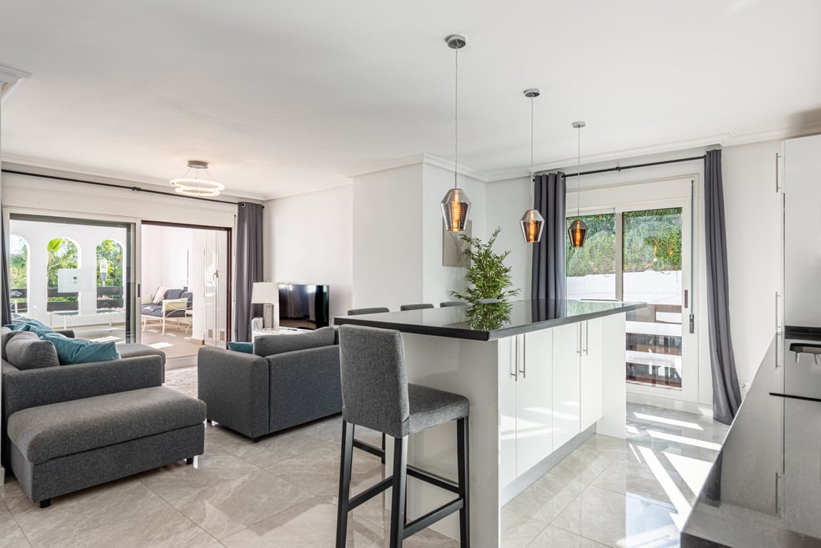 Apartment in Nueva Andalucia