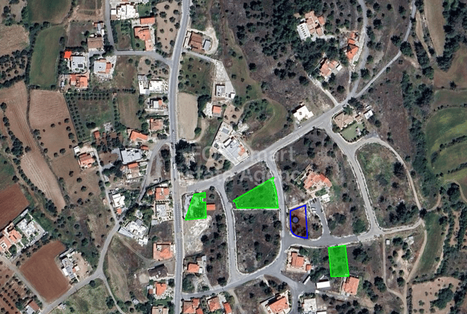 Land in Kalo Chorio (Oreinis) - view 1