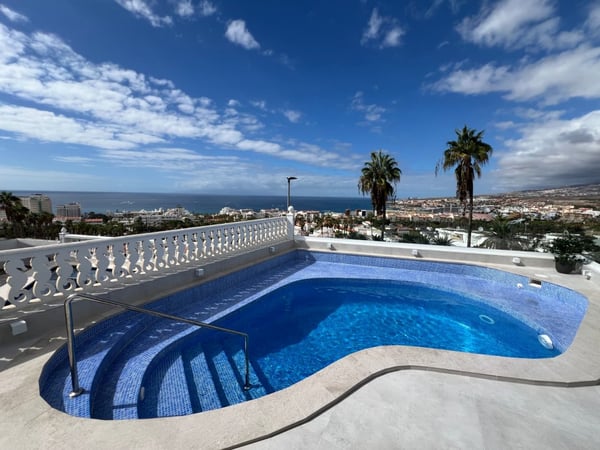 House in Costa Adeje - view 1