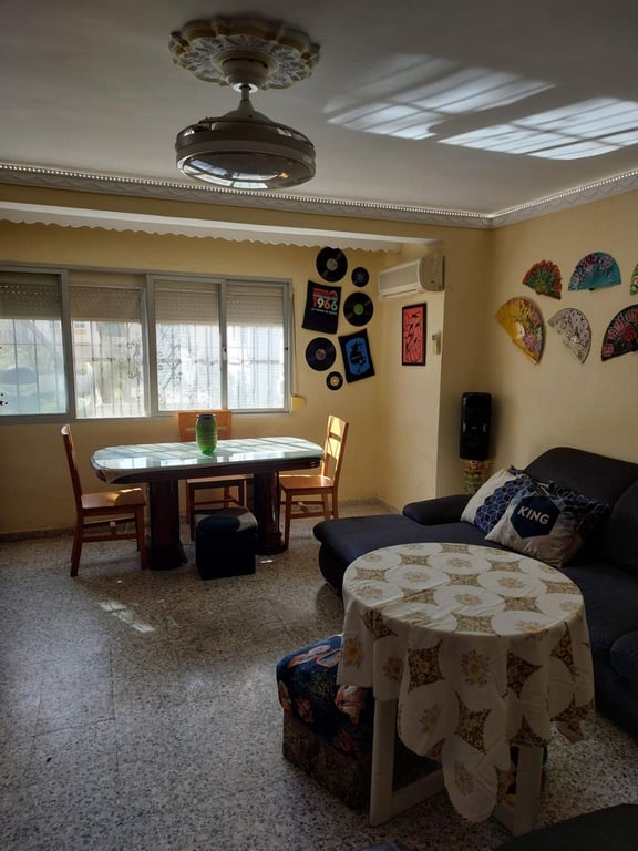 Apartment in Torremolinos - Image 2