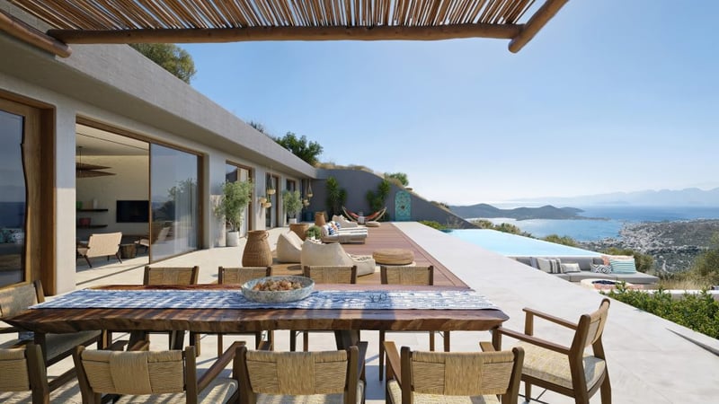 House in Agios Nikolaos - view 1