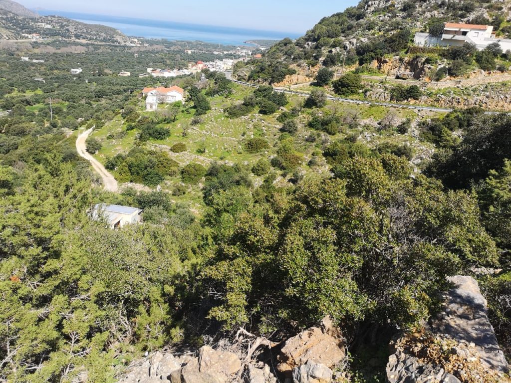 House in Agios Nikolaos - Image 2