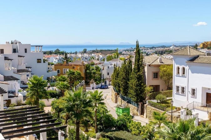 Penthouse in Estepona - view 1