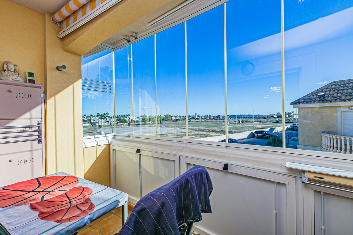 Apartment in Cabo Roig - Image 2