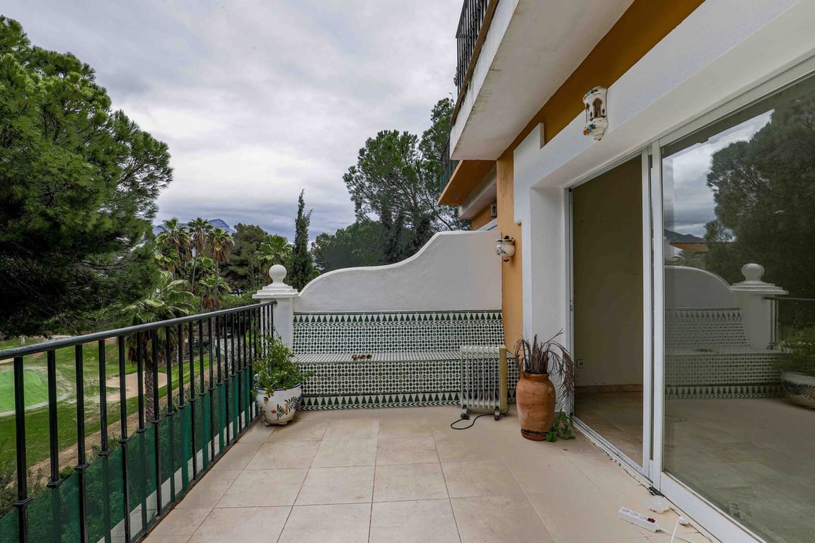 House in Lomas de la Quinta - Image 2