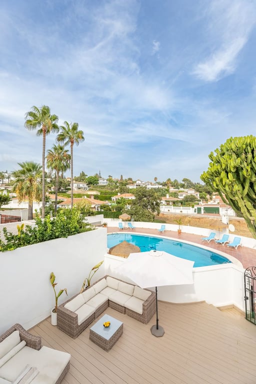 House in Elviria - Image 3