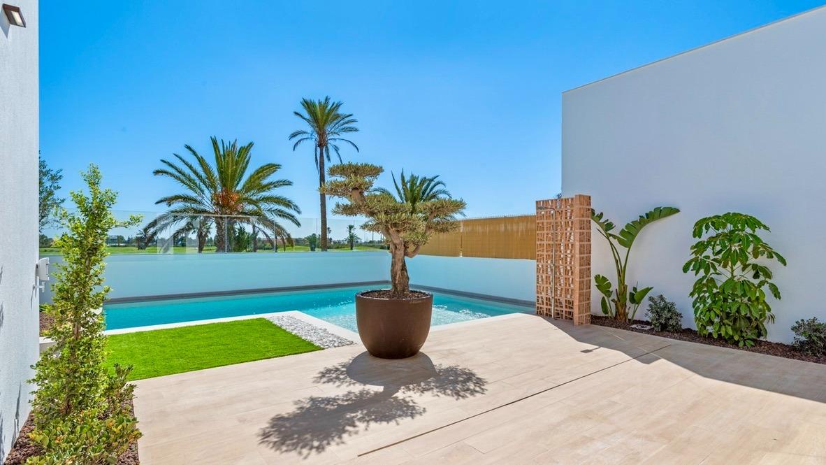 House in Los Alcazares - Image 2