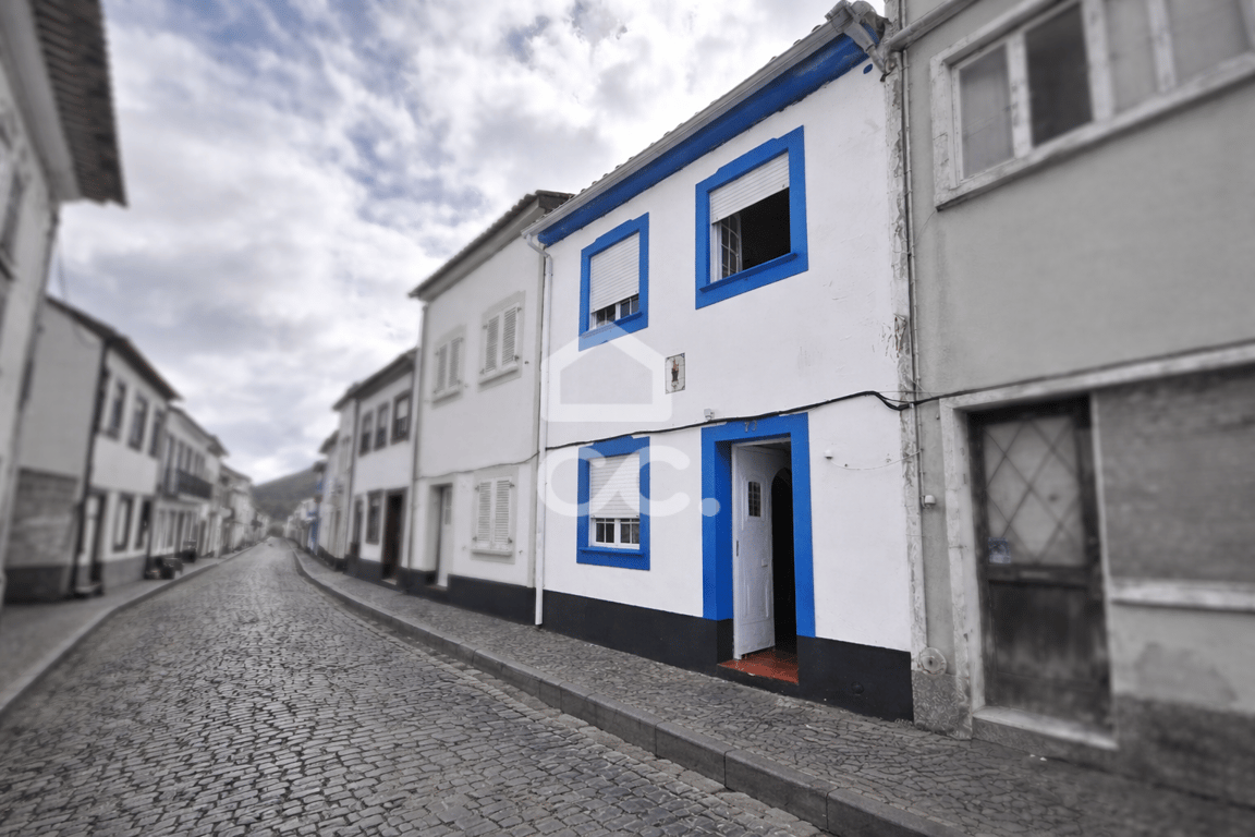 Villa in Angra do Heroismo
