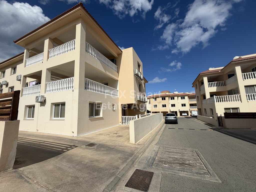 Apartment in Paralimni - Image 2