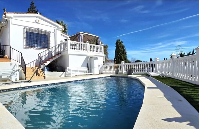 House in Torreblanca - view 1