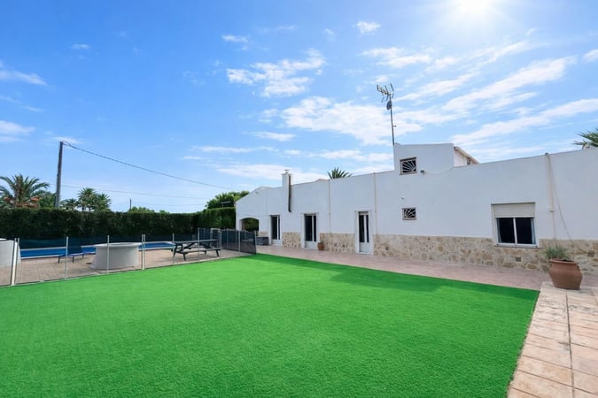 House in Benijofar - view 1