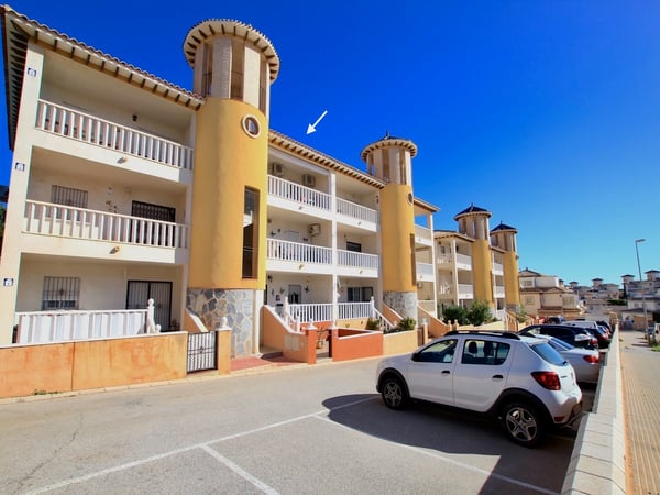 Apartment in Cabo Roig - view 1