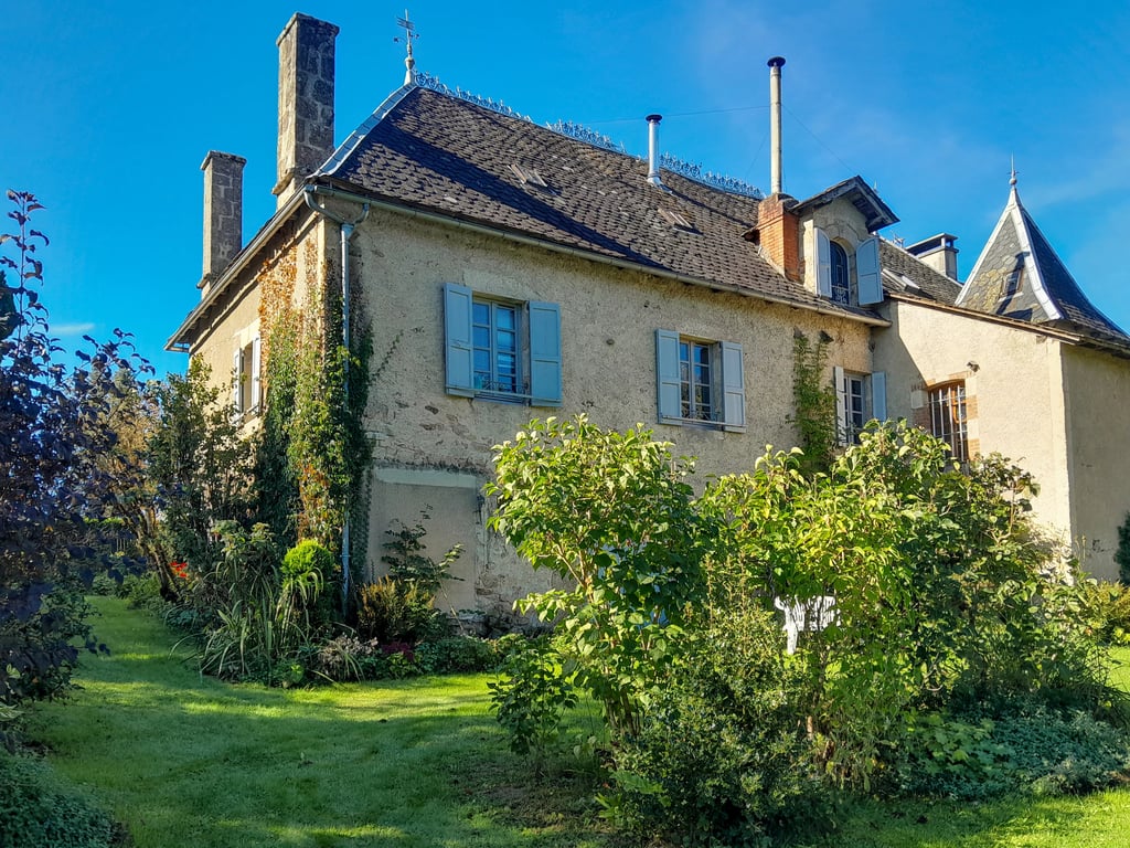 House in Laroquebrou - Image 2