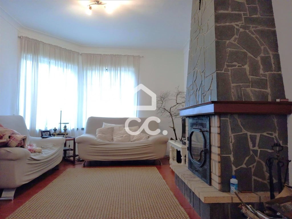 Villa in Sao Mateus da Calheta - Image 3