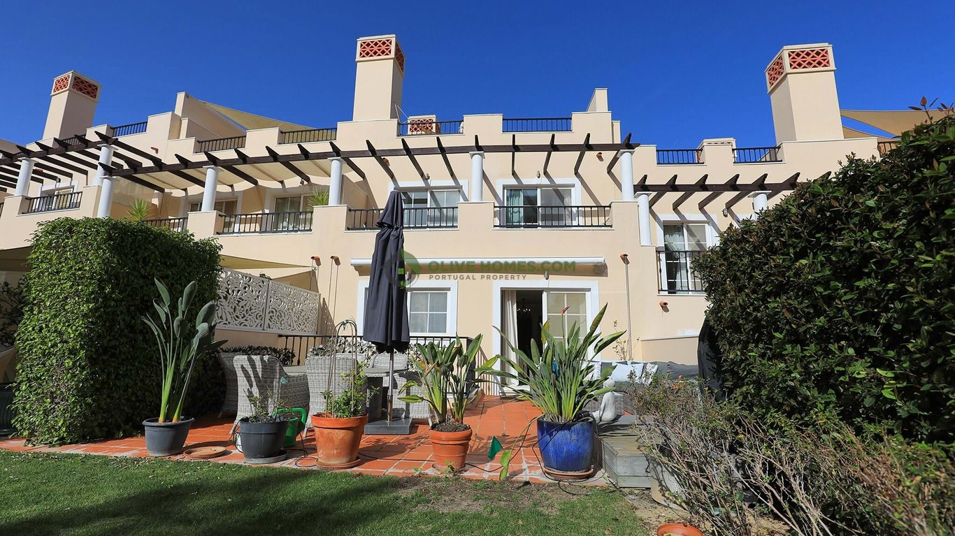 House in Quarteira - Image 3