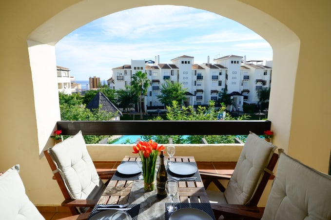 Apartment in La Duquesa - view 1