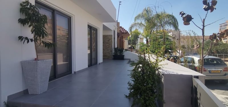 House in Larnaca - view 1