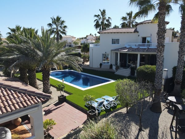 Villa in Campos del Rio - view 1