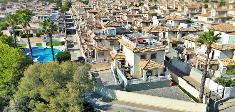 House in Playa Flamenca - view 1