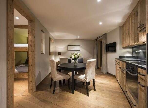 Apartment in Cortina d'Ampezzo - Image 2