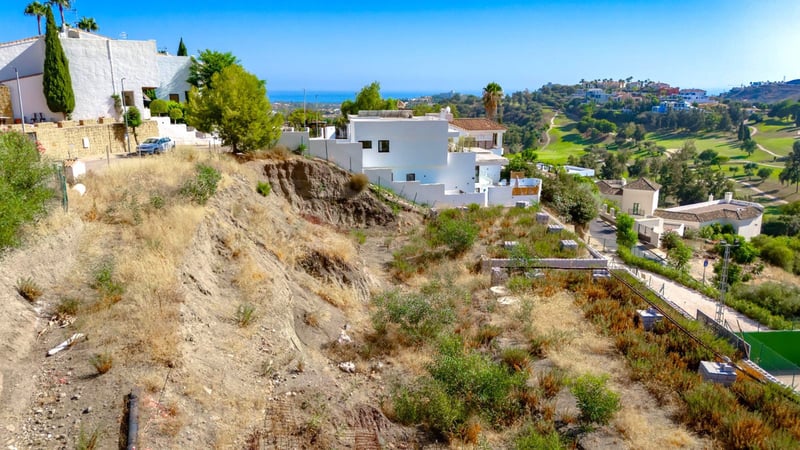 Land in Benahavis - view 1
