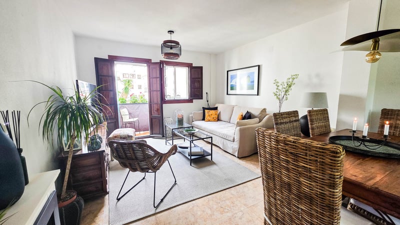 Apartment in La Duquesa - view 1