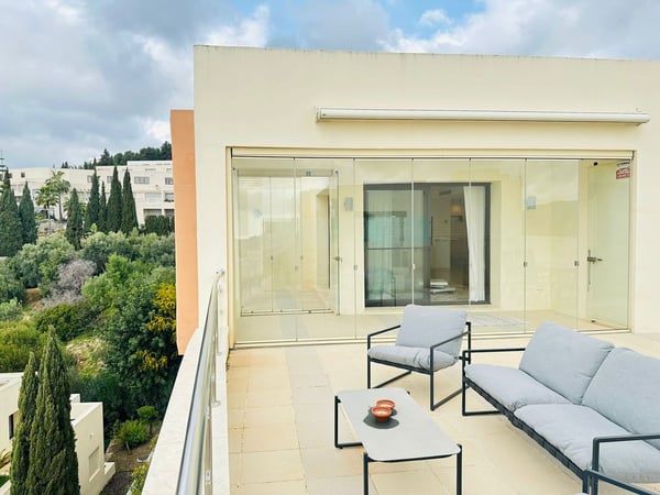 Penthouse in Marbella - view 1