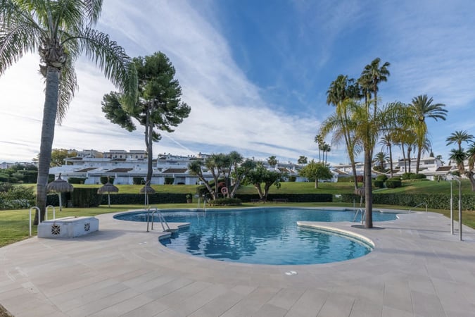 House in Nueva Andalucia - view 1