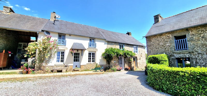 House in Merdrignac - view 1