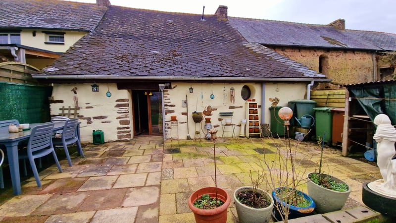 House in Meneac - view 1