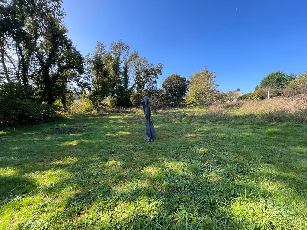 House in Huelgoat - Image 3