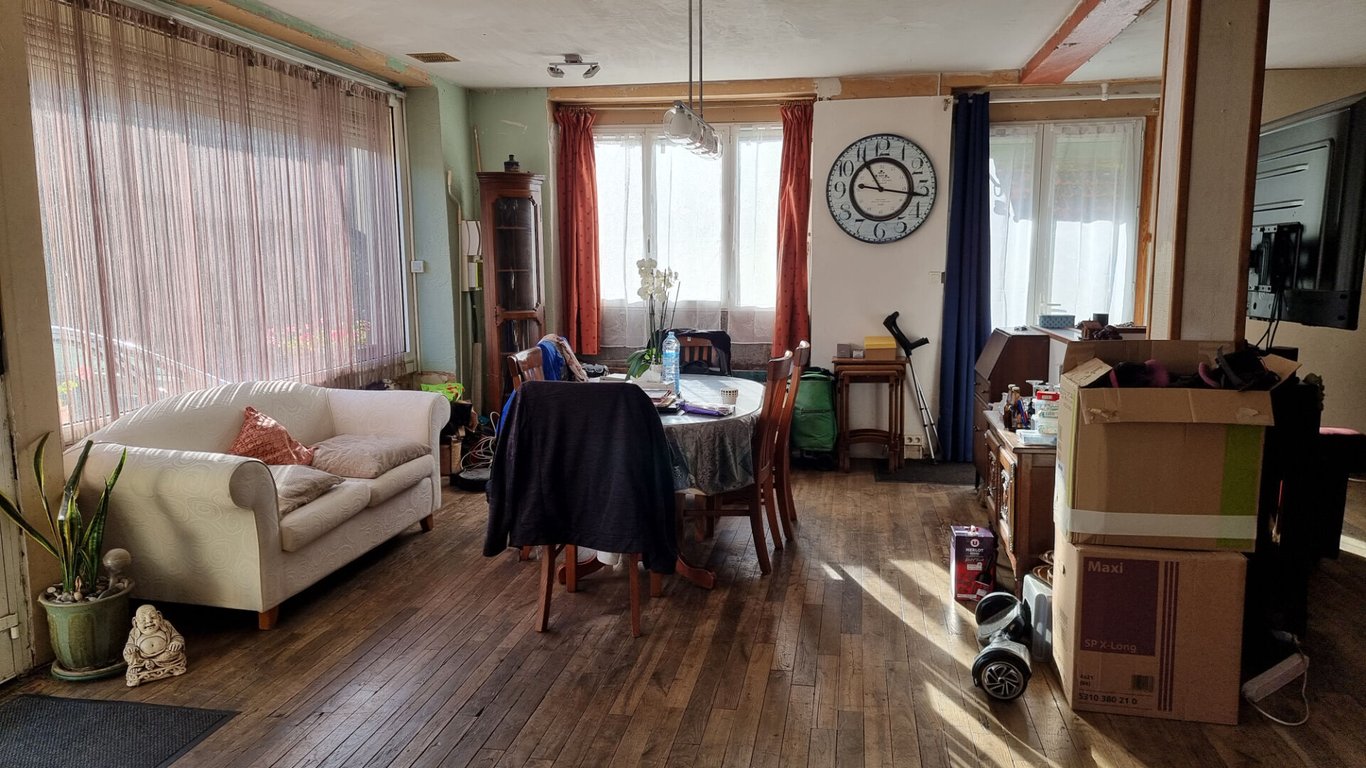 House in Meneac - Image 3