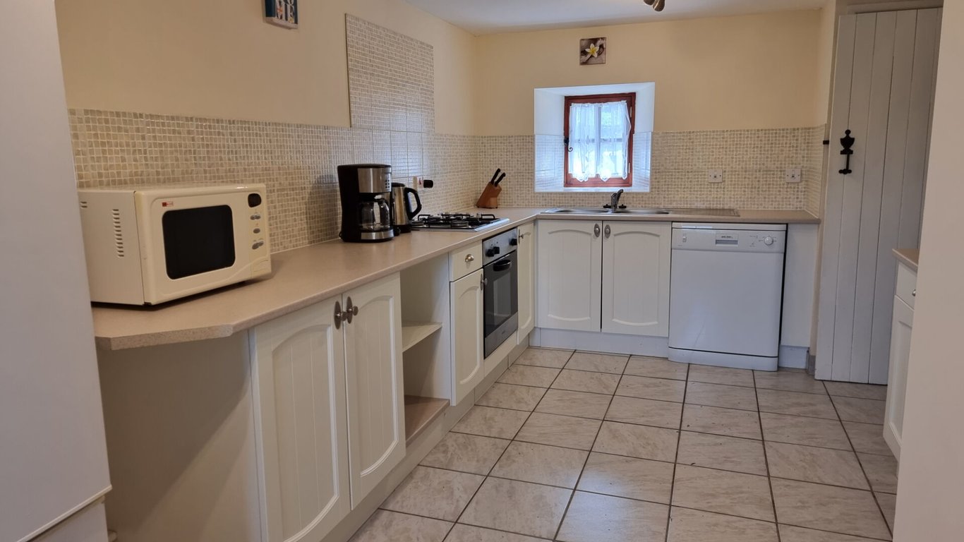 House in Saint-Connec - Image 3