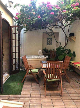 House in Haz-Zebbug - view 1