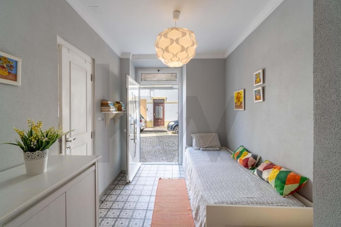 Villa in Vila Real de Santo Antonio - view 1