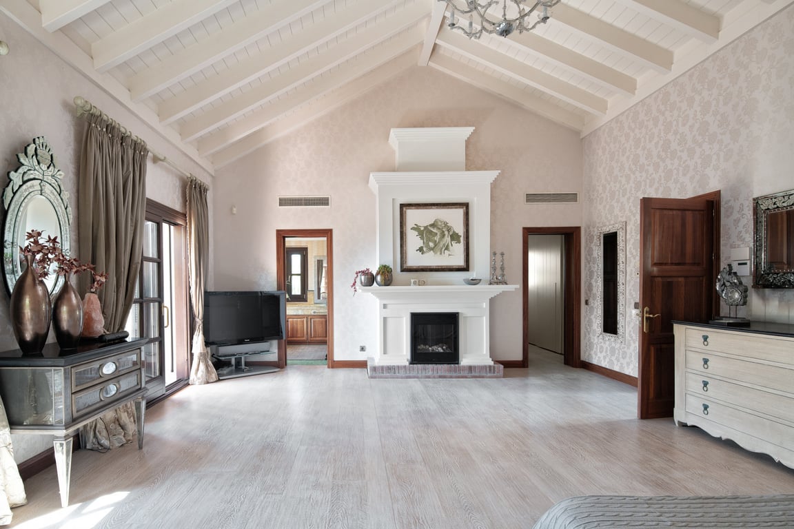 Villa in Marbella - Image 2