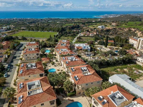 Apartment in Tala - view 1