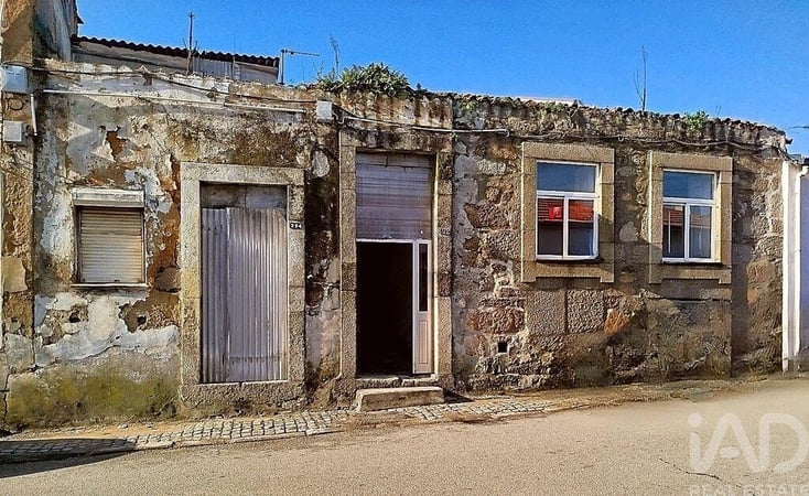 House in Raza de Baixo - view 1