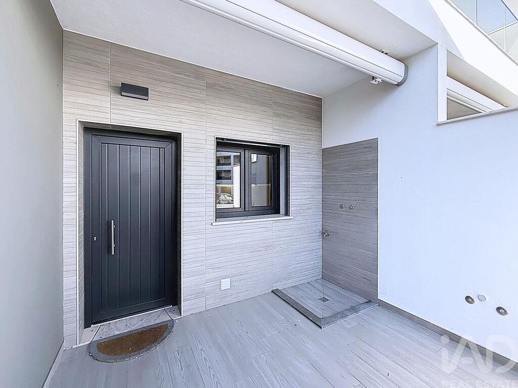 Apartment in Vila Real de Santo Antonio - Image 3