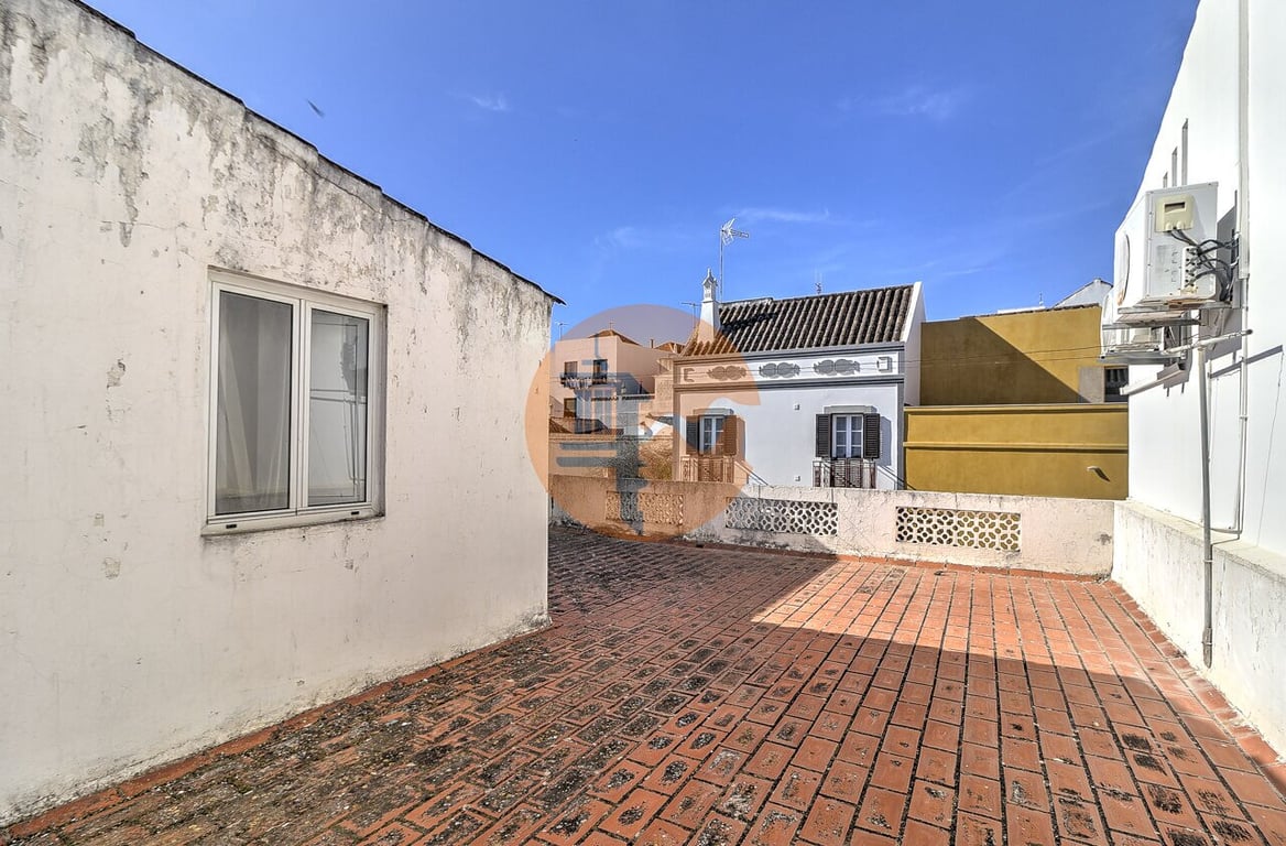 Villa in Tavira - Image 2
