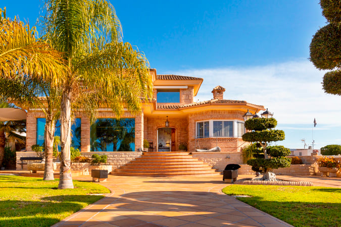 Villa in San Vicent del Raspeig - view 1